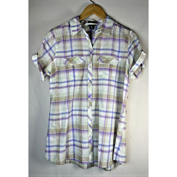 Eddie Bauer Shirt Women's Medium Blue Short Sleeve shaped fit button up pockets - Picture 1 of 11
